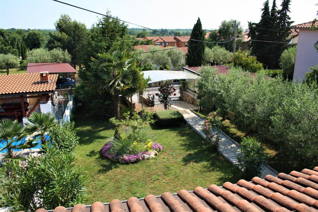 Holiday Home Magnolia Tar-Vabriga Extérieur photo